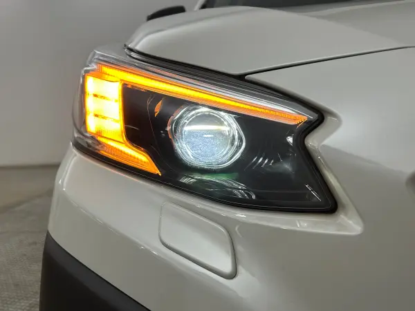 Subaru Legacy Outback 1.8 Black Selection 4WD — photo 8