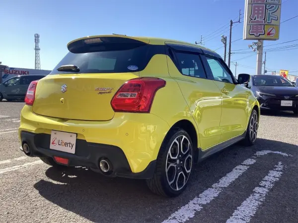 2020 Suzuki Swift — photo 2 | Tuminion Kenya