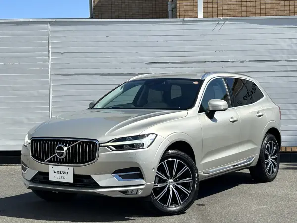 2020 Volvo Xc60 — photo 2
