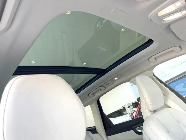 Volvo XC60 Recharge Ultimate T6 AWD Plug-in Hybrid 4WD Certified Used Car Panoramic Glass Sunroof Bowers & Wilkins Leather Seats Air Suspension Google Navigation Non-Smoking Car Seat Heaters Ventilation Bluetooth ETC (Platinum Grey Metallic) — photo 7