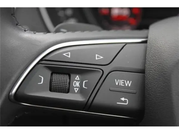 Audi Q5 40 TDI Quattro Diesel Turbo 4WD Non-Smoking Vehicle One Owner Navigation Full-Seg TV 360-Degree Camera Both Side Power Sliding Doors ProPilot Waterproof Seats Clearance Sonar Power Folding Mirrors Adaptive Cruise Control Collision Mitigation Braking (Glacier White Metallic) — photo 7