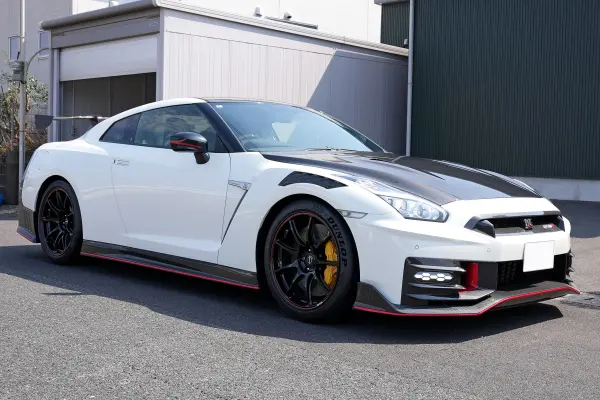 Nissan GT-R 3.8 NISMO Special Edition 4WD MY25 Final Model Registered Unused Car Full Protection Film (Brilliant White Pearl)