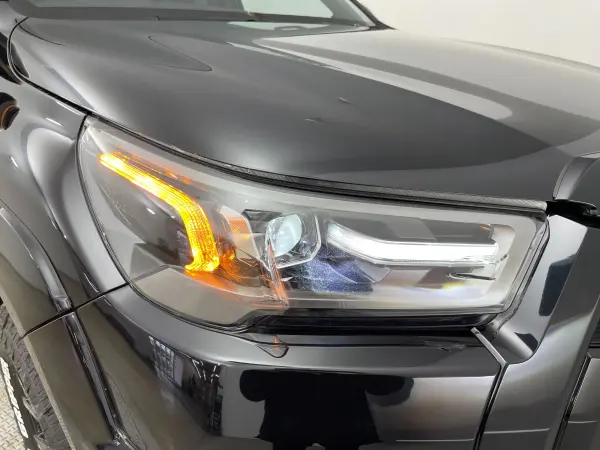 Toyota Hilux 2.4 Z GR Sport Diesel Turbo 4WD — photo 8