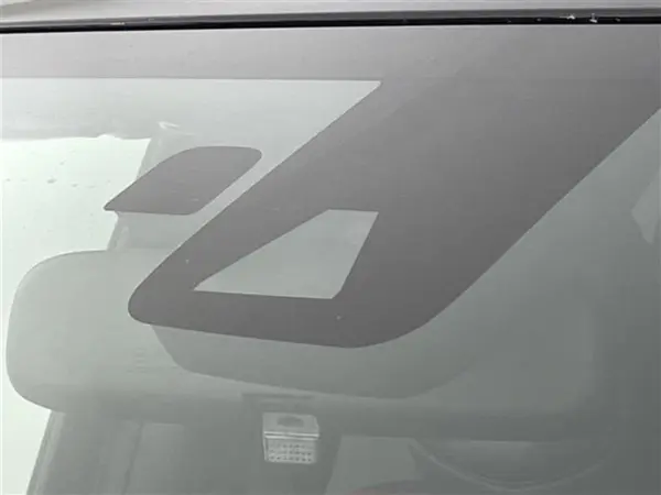 2023 Toyota Hilux — photo 3