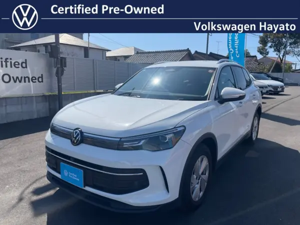 Volkswagen Tiguan eTSI Active Certified Used Car - Demo Vehicle (Pure White)