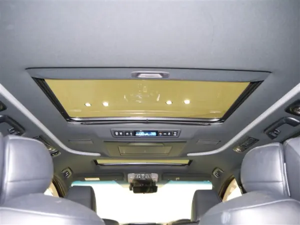 Toyota Alphard Hybrid 2.5 Executive Lounge S E-Four 4WD with Pre-Collision Braking and Memory Navigation (Black) — photo 7