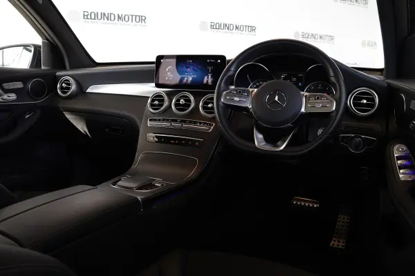 Mercedes-Benz GLC220 d 4MATIC AMG Line Diesel Turbo 4WD — photo 9