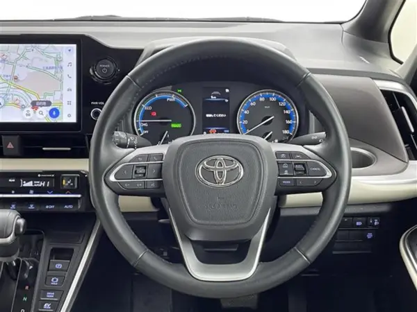 2023 Toyota Noah — photo 2