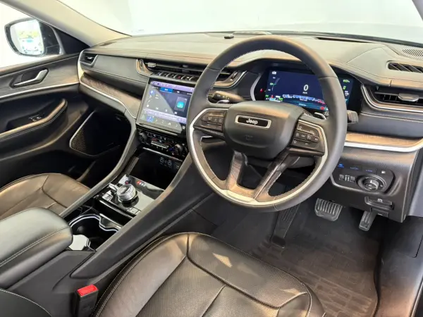 Jeep Grand Cherokee Limited 4xe 4WD — photo 7