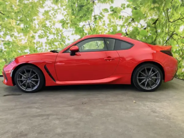 2022 Subaru Brz — photo 2 | Tuminion Kenya