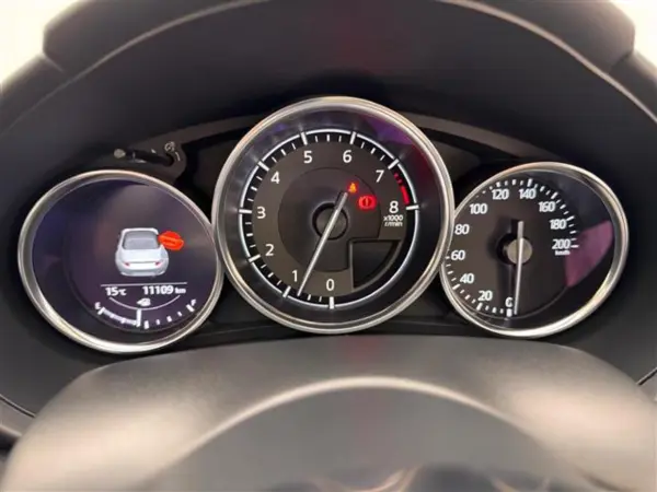2023 Mazda Roadster — photo 2
