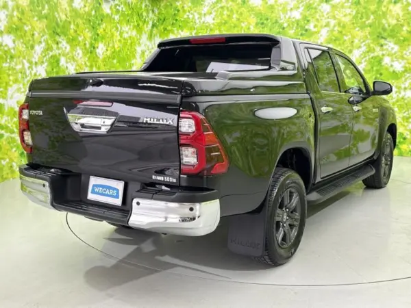 2024 Toyota Hilux — photo 3