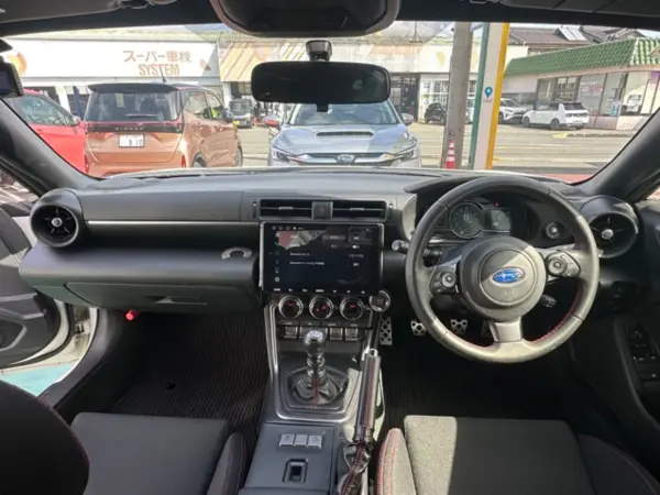 Subaru BRZ 2.4 R 6MT Aftermarket Audio Backup Camera Height Adjustable Suspension (Crystal White Pearl) — photo 8