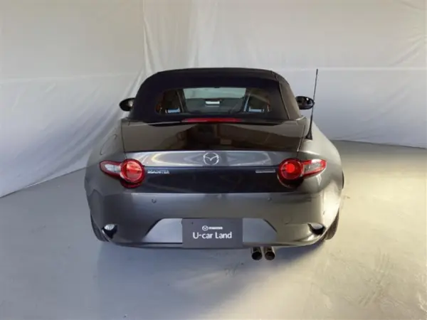 2021 Mazda Roadster — photo 3