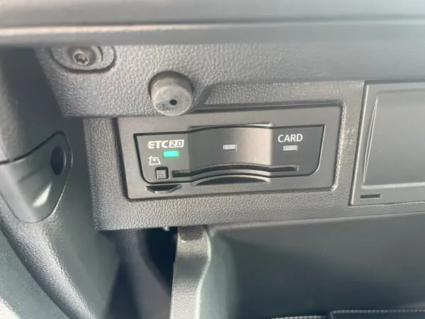 Volkswagen Polo TSI Active — photo 9