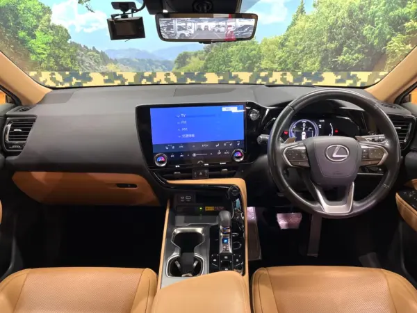 2023 Lexus Nx — photo 2