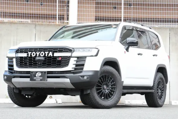 Toyota Land Cruiser 300 3.5 GR Sport 4WD — photo 8