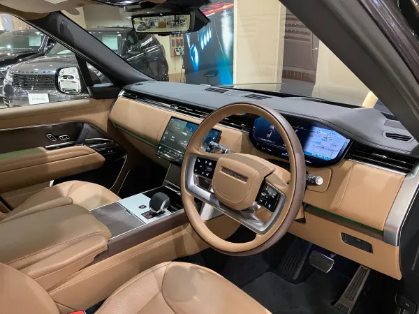 2025 Landrover Rangerover — photo 2