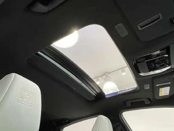 2022 Lexus Nx — photo 3 | Tuminion Kenya