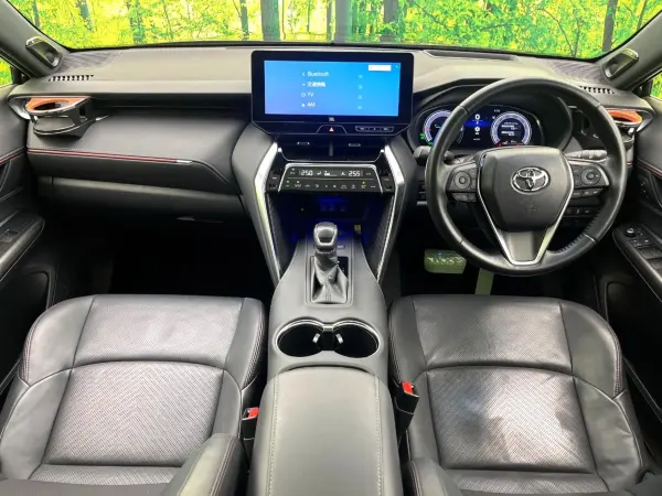 2023 Toyota Harrier — photo 2