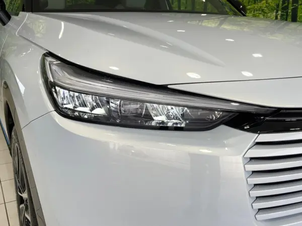 Honda Vezel 1.5 e:HEV Z Play Package — photo 8