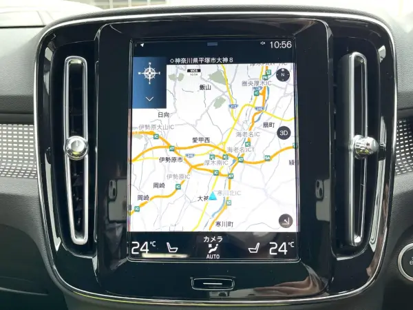 Volvo XC40 B4 AWD R-Design 4WD Certified Used Car — photo 8