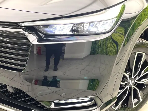 Honda Vezel 1.5 e:HEV Z — photo 8
