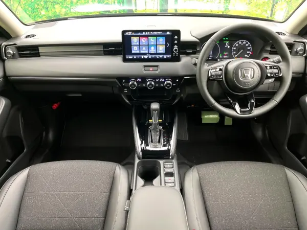 2025 Honda Vezel — photo 2