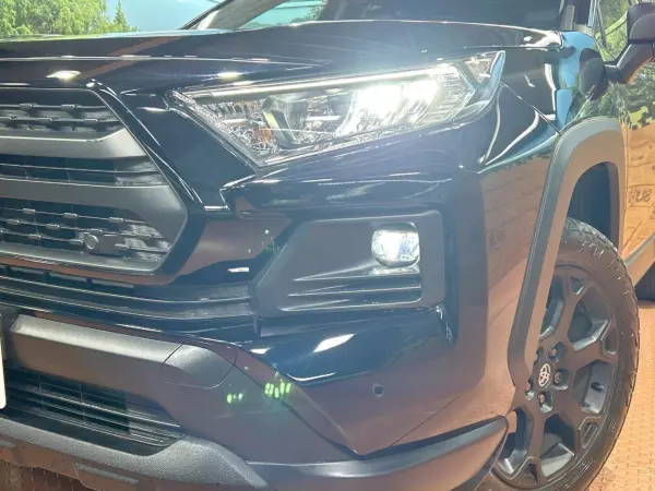 Toyota RAV4 2.0 Adventure Off-Road Package II 4WD Non-Smoking Car Genuine 10.5-inch Display Surround Camera Radar Cruise Digital Inner Mirror Seat Air Conditioning Power Seat Blind Spot Monitor Roof Rail Power Rear Gate LED Headlights ETC (Attitude Black Mica) — photo 8