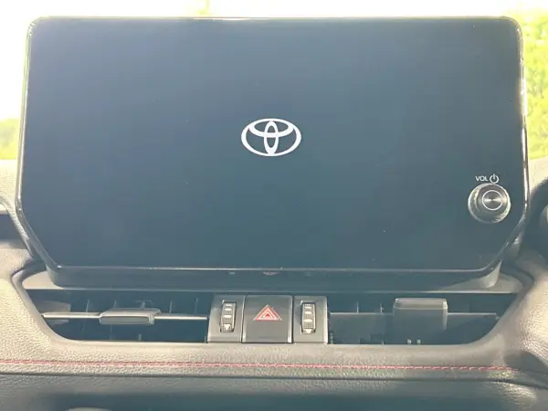 2024 Toyota  Rav4 — photo 3