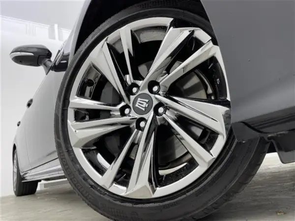 Toyota Crown Hybrid 3.5 RS Advance — photo 8