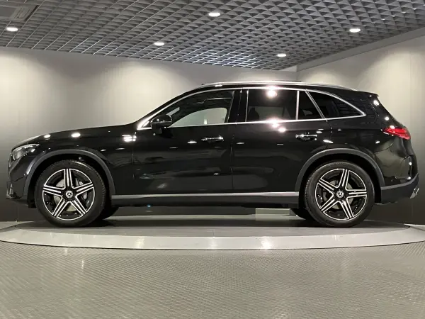 2024 Mercedes-benz Glc — photo 3