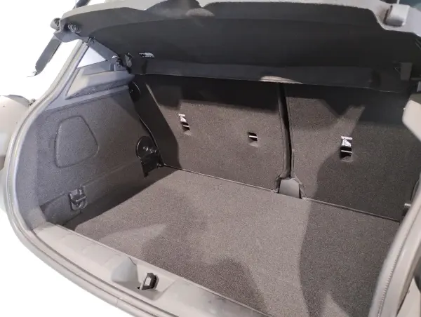 Mini Cooper C 5-Door DCT Demo Rental Up Classic Trim Seat Heater Steering Heater 17-inch AW Black Roof HDD Navigation Active Cruise Control Mirror ETC Comfort Access Intelligent Safety (Nanoq White) — photo 8