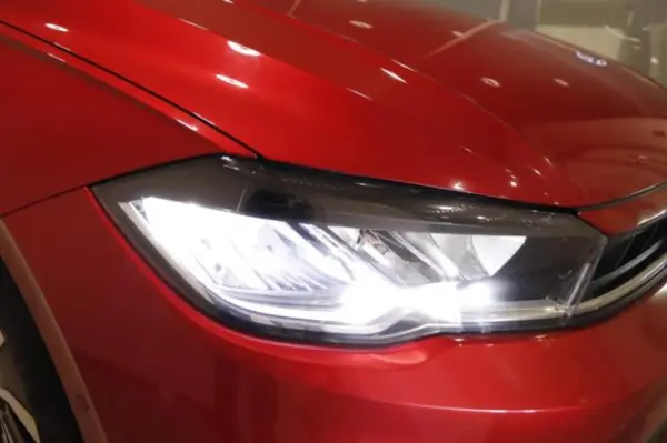 2023 Volkswagen Polo — photo 2