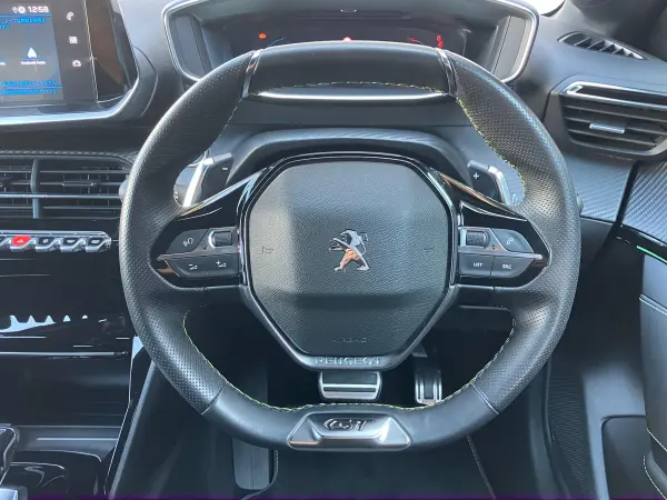 Peugeot 208 GT Certified Used Car Warranty/No Accident History/Non-Smoking/ETC/Non-Smoking/No Accident History/Active Cruise Control/LED Headlights/Front Seat Heaters/Blind Spot Monitor/Panoramic Glass Roof (Pearl White) — photo 8