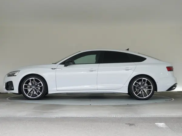 2025 Audi A5 Sportback — photo 3