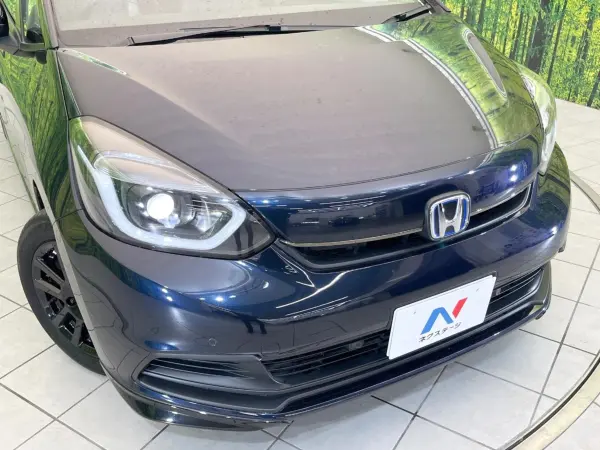 Honda Fit 1.5 e:HEV Home Black Style, Genuine 9-inch Navi, Backup Camera, Honda Sensing, Adaptive Cruise, Non-Smoking Car, Smart Key, LED Headlights, ETC, Genuine 15-inch Alloy Wheels, Auto High Beam, Auto Lights, Auto Air Conditioning, Brake Hold (Midnight Blue Beam Metallic) — photo 8