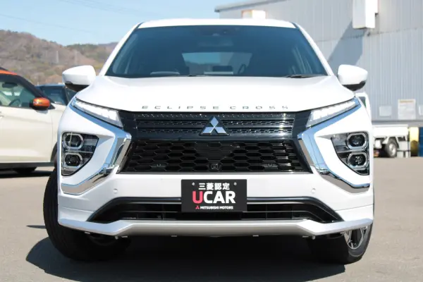 Mitsubishi Eclipse Cross PHEV 2.4 P 4WD Power Sound Navigation TV Surround Camera (Pearl) — photo 9