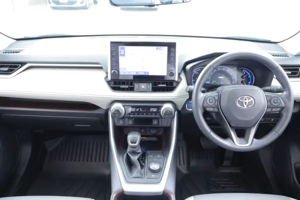2021 Toyota  Rav4 — photo 2