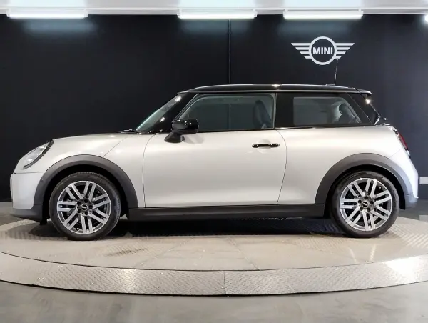 Mini Cooper C 3-door DCT — photo 7