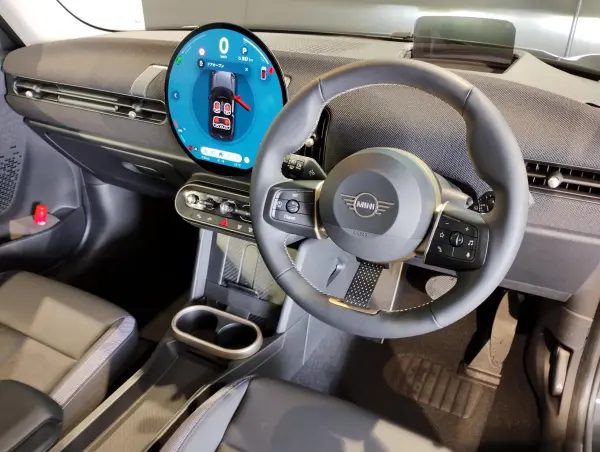 Mini Cooper S 3 Door DCT Classic Trim Surround View Monitor Active Cruise Control Adaptive LED Headlights Apple CarPlay Seat Heater Head-Up Display Mirror Type ETC Former Demo Rental (Legend Grey) — photo 8