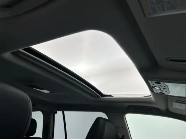 Lexus LX 570 4WD Genuine Leather Seats (Gun Metallic) — photo 7