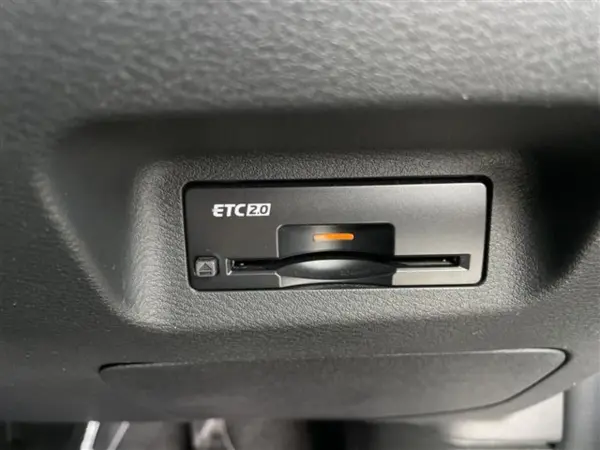 2023 Nissan Xtrail — photo 2