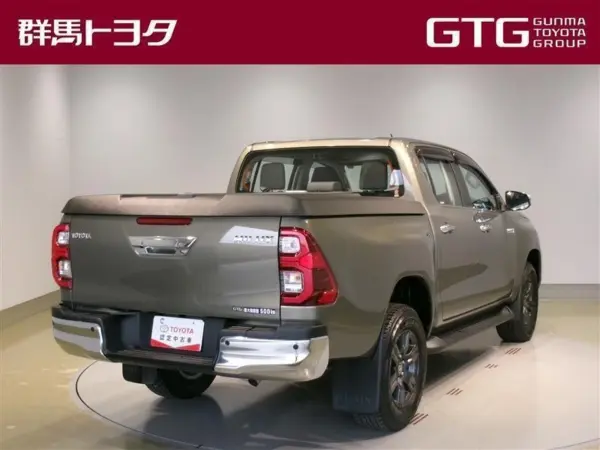 2024 Toyota Hilux — photo 3