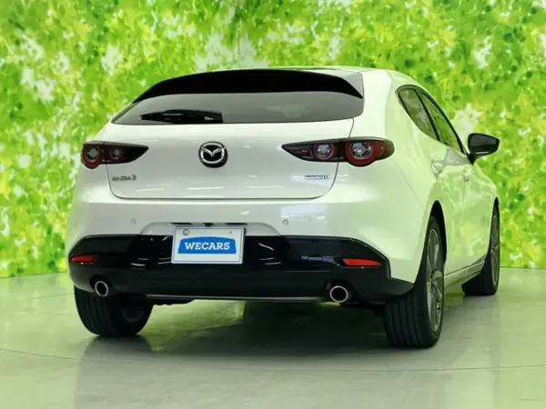 2023 Mazda 3 Fastback — photo 3 | Tuminion Kenya