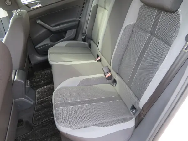 2021 Volkswagen Polo — photo 3