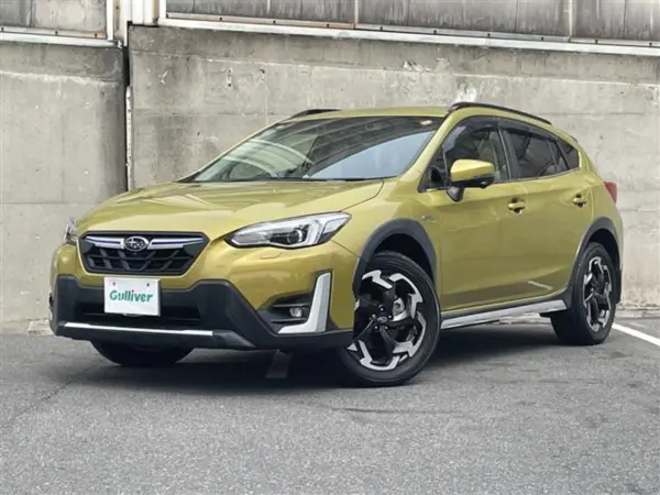 Subaru XV 2.0 Advance 4WD One-Owner Non-Smoker Navy Leather Seats Roof Rails Genuine Navi EyeSight Safety Plus Pre-Collision Braking Touring Assist Adaptive Cruise Control Side Camera Dashcam Power Seats (Yellow) — photo 8