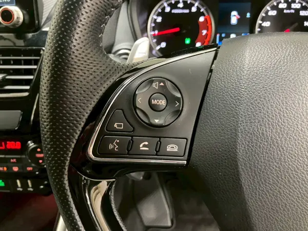 Mitsubishi Eclipse Cross 1.5 Black Edition — photo 9