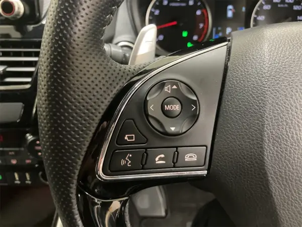 Mitsubishi Eclipse Cross 1.5 Black Edition — photo 8