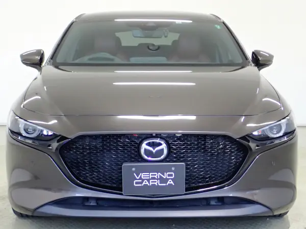 2021 Mazda 3 Fastback — photo 3